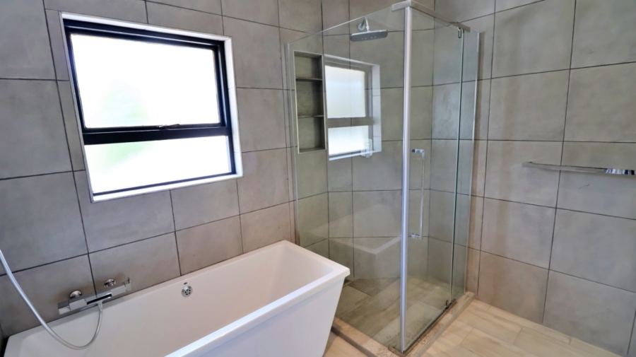 To Let 3 Bedroom Property for Rent in Dainfern Golf Estate Gauteng