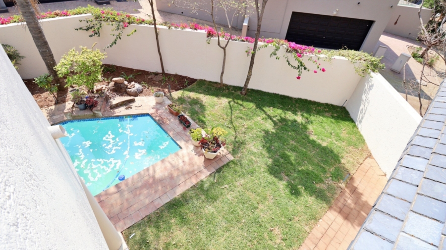 To Let 3 Bedroom Property for Rent in Dainfern Golf Estate Gauteng