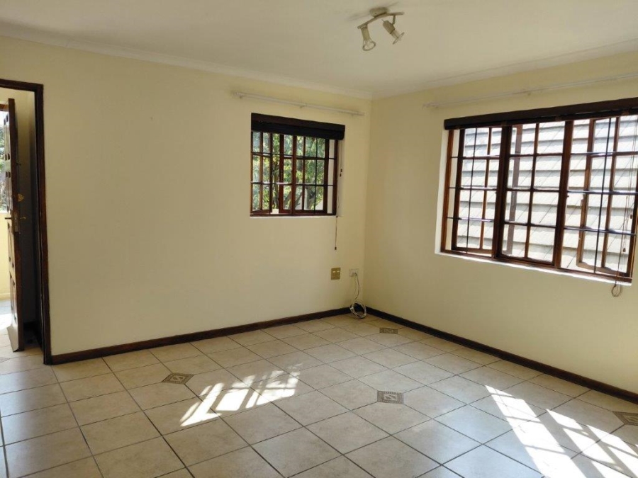 To Let 1 Bedroom Property for Rent in Kensington Gauteng