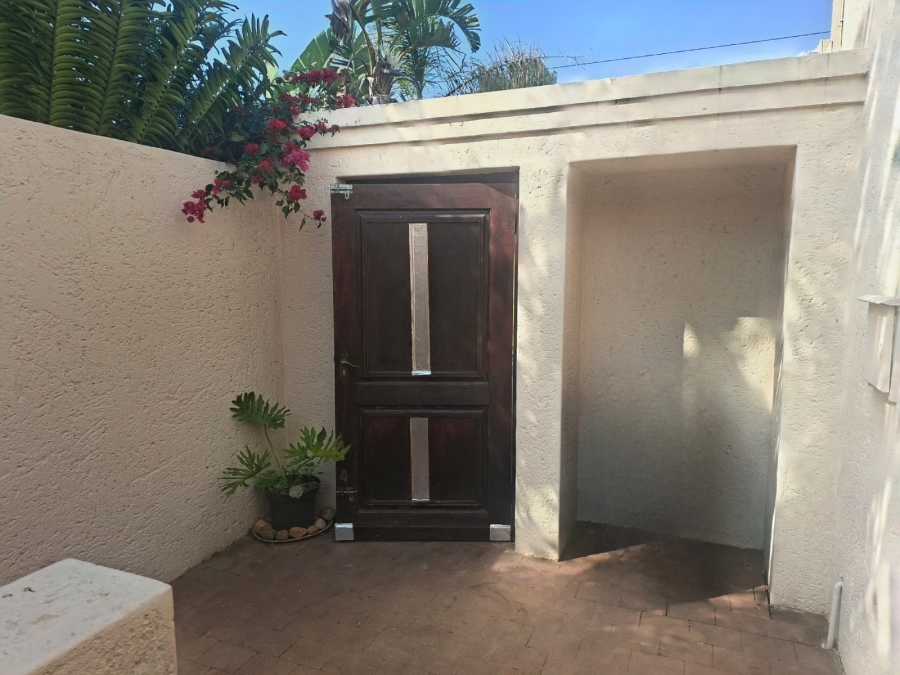 3 Bedroom Property for Sale in Wilro Park Gauteng