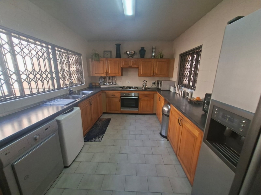 3 Bedroom Property for Sale in Wilro Park Gauteng