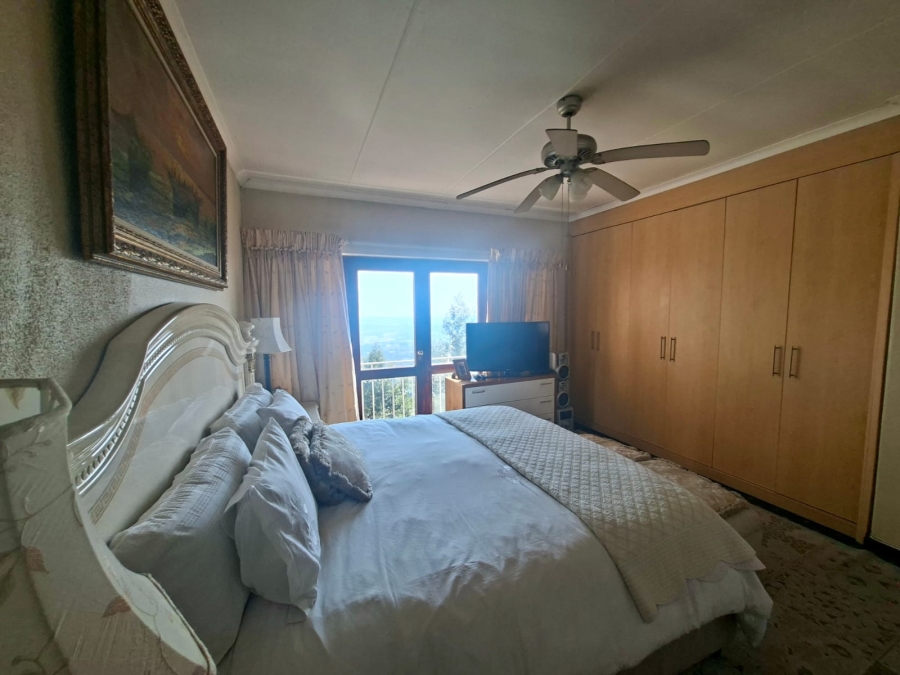 3 Bedroom Property for Sale in Wilro Park Gauteng