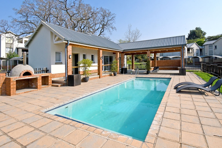 4 Bedroom Property for Sale in Broadacres Gauteng