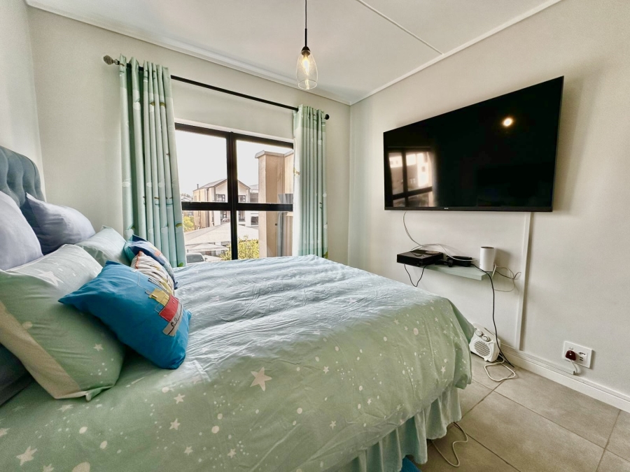 To Let 3 Bedroom Property for Rent in Waterfall Gauteng