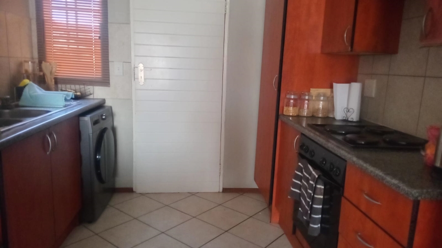 To Let 2 Bedroom Property for Rent in Terenure Gauteng