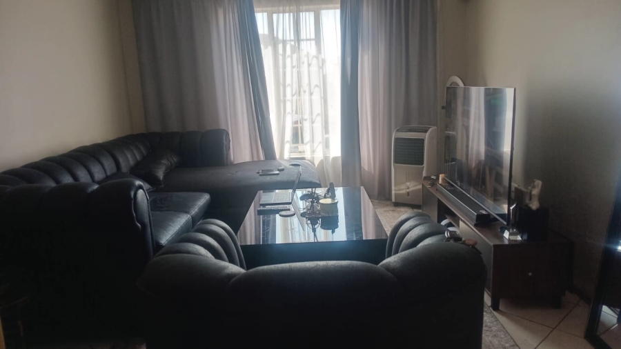 To Let 2 Bedroom Property for Rent in Terenure Gauteng