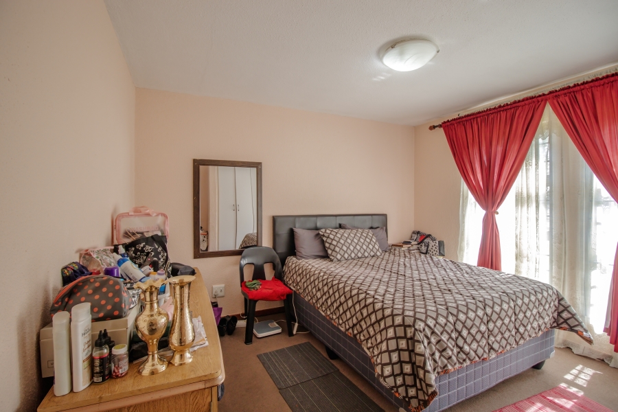 3 Bedroom Property for Sale in Jansenpark Gauteng