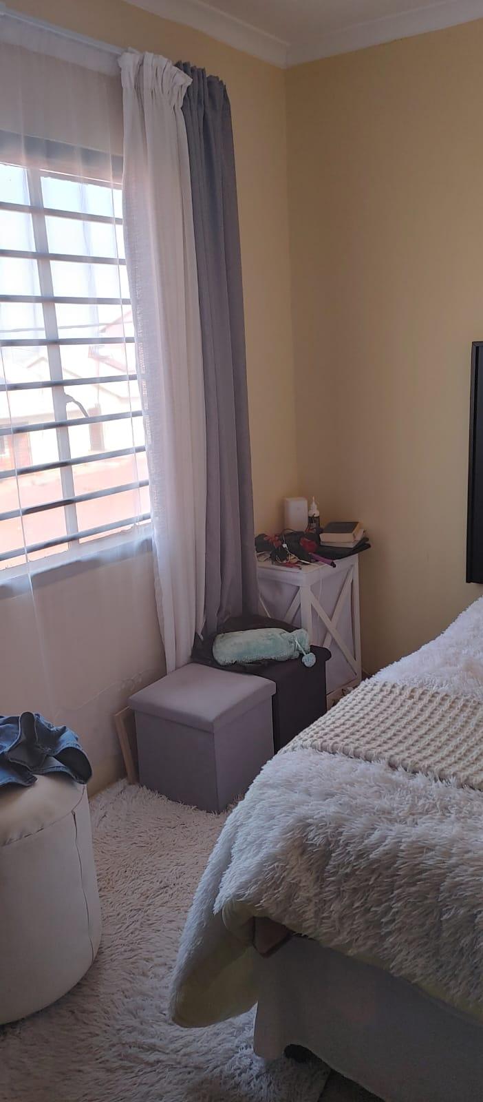 2 Bedroom Property for Sale in Lufhereng Gauteng