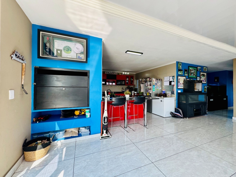 4 Bedroom Property for Sale in Sable Hills Gauteng