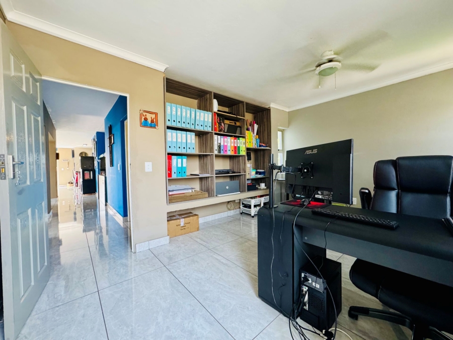 4 Bedroom Property for Sale in Sable Hills Gauteng