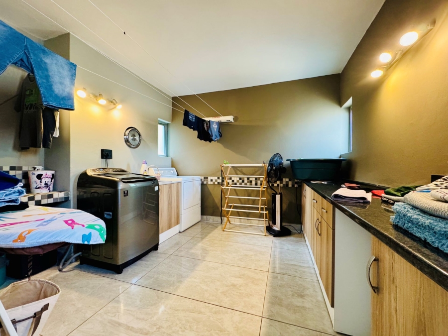 4 Bedroom Property for Sale in Sable Hills Gauteng