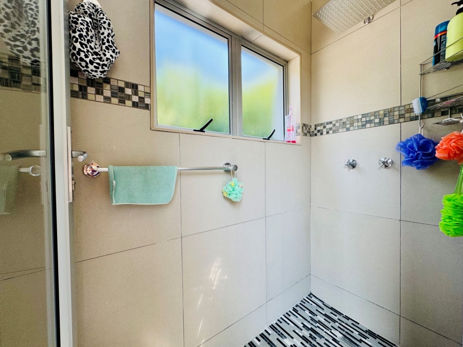 4 Bedroom Property for Sale in Sable Hills Gauteng