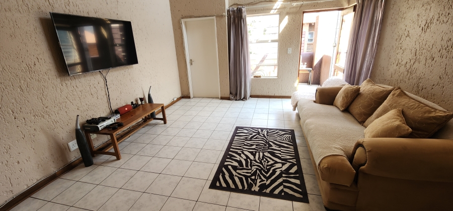 2 Bedroom Property for Sale in New Redruth Gauteng