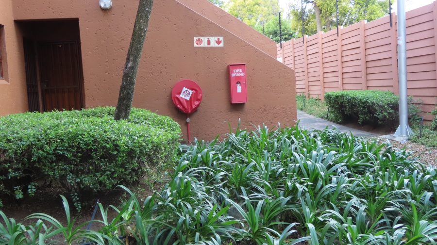 1 Bedroom Property for Sale in Sunninghill Gauteng