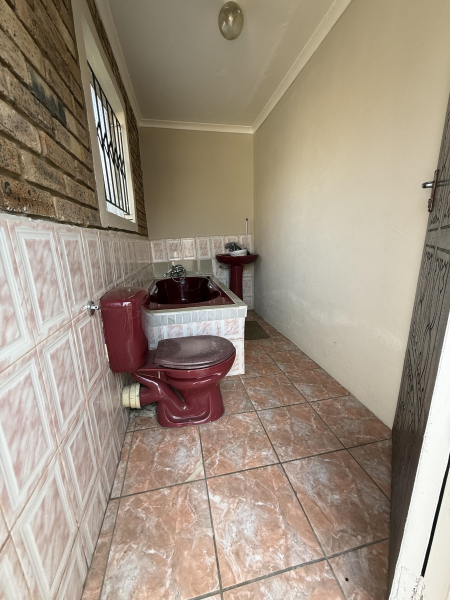 3 Bedroom Property for Sale in Elandspoort Gauteng