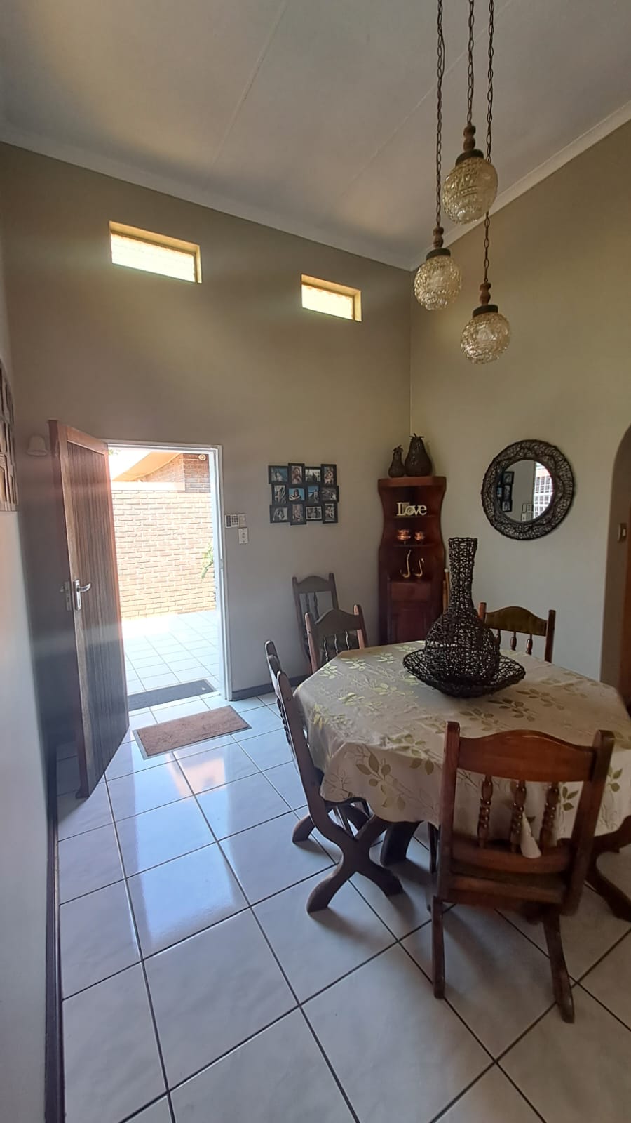 3 Bedroom Property for Sale in Falcon Ridge Gauteng