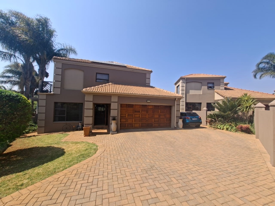 3 Bedroom Property for Sale in Noordheuwel Gauteng
