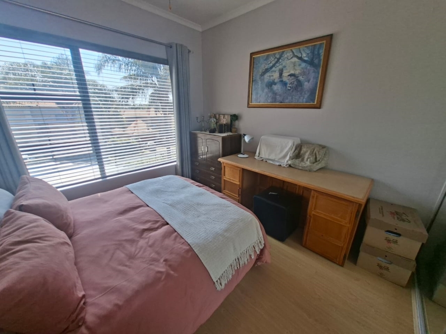 3 Bedroom Property for Sale in Noordheuwel Gauteng