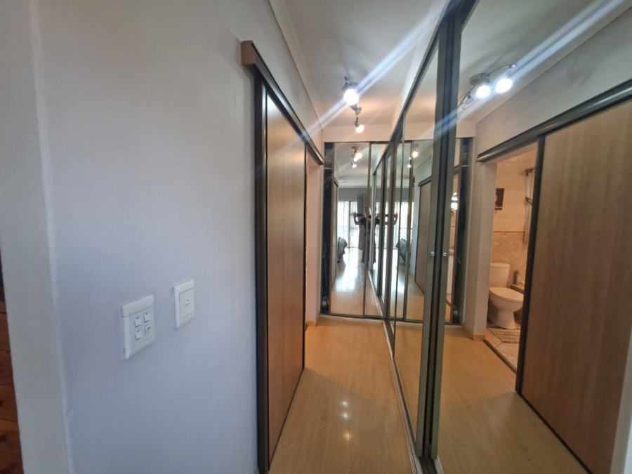 3 Bedroom Property for Sale in Noordheuwel Gauteng