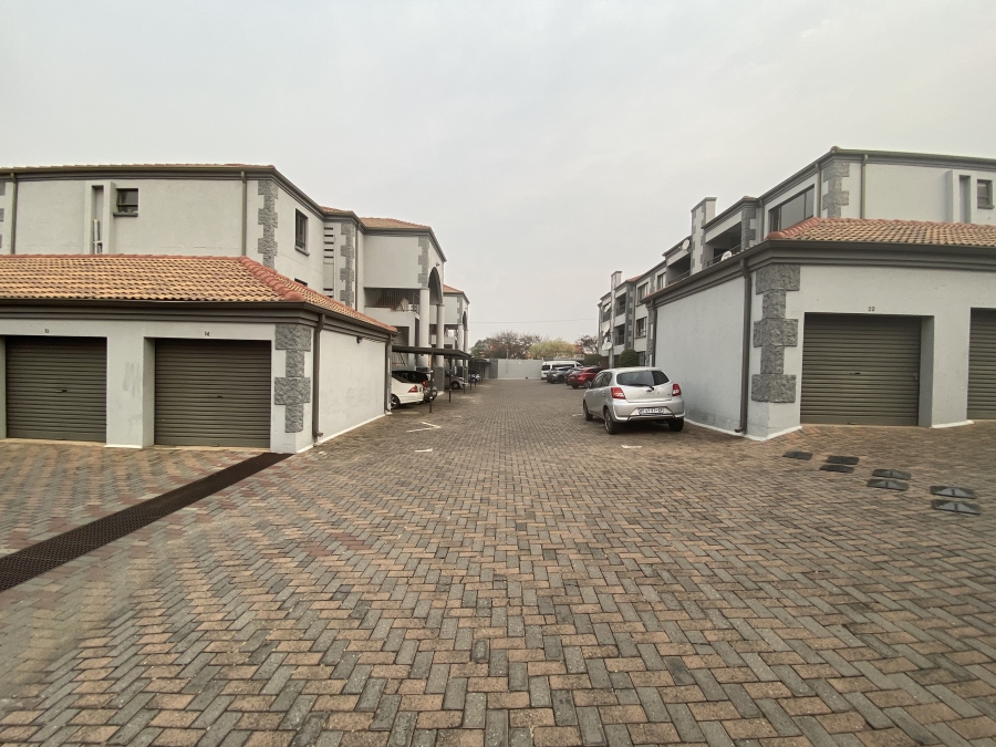 2 Bedroom Property for Sale in Northgate Gauteng