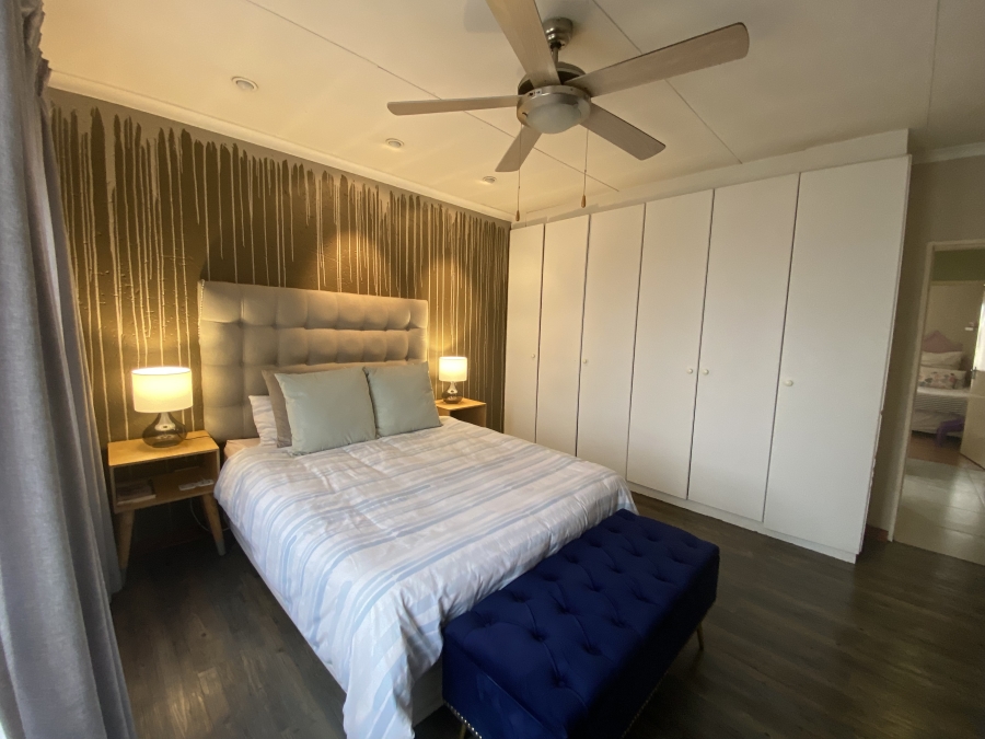 2 Bedroom Property for Sale in Northgate Gauteng