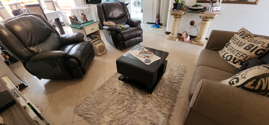 3 Bedroom Property for Sale in New Redruth Gauteng