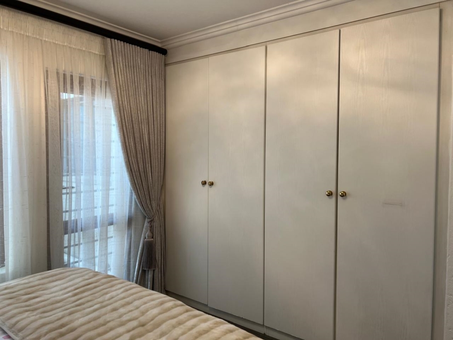 2 Bedroom Property for Sale in Morningside Gauteng