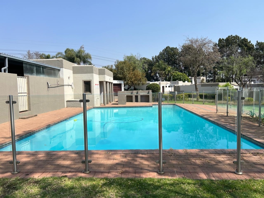 2 Bedroom Property for Sale in Morningside Gauteng