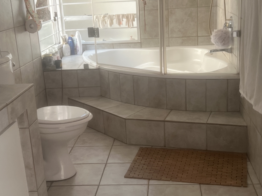 3 Bedroom Property for Sale in River Club Gauteng