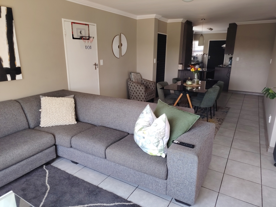 3 Bedroom Property for Sale in Amberfield Gauteng