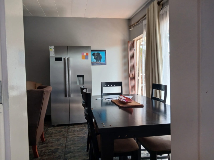 2 Bedroom Property for Sale in Wentworth Park Gauteng