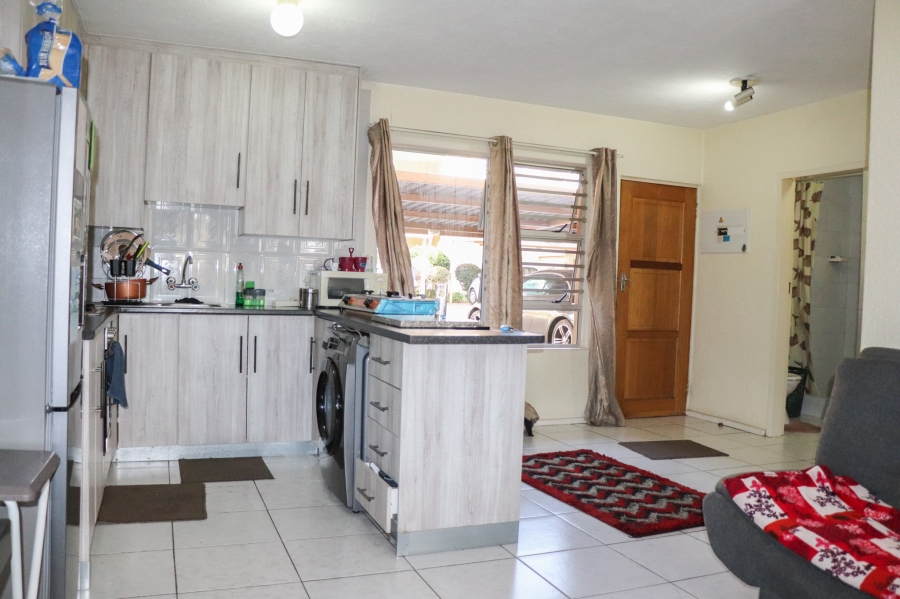1 Bedroom Property for Sale in Blackheath Gauteng