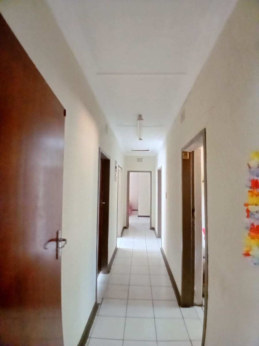 4 Bedroom Property for Sale in Dewitsrus Gauteng
