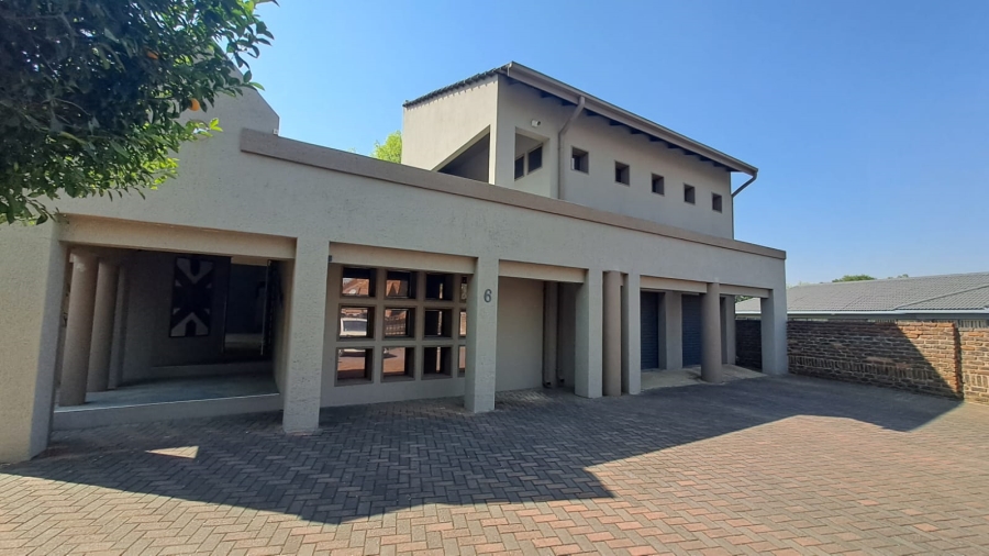 3 Bedroom Property for Sale in Three Rivers East Gauteng