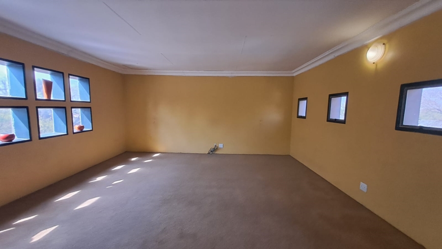 3 Bedroom Property for Sale in Three Rivers East Gauteng