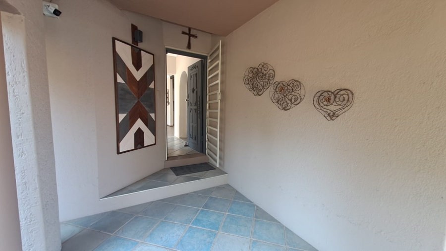 3 Bedroom Property for Sale in Three Rivers East Gauteng