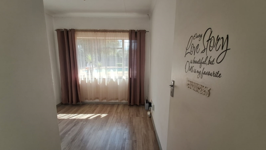 3 Bedroom Property for Sale in Three Rivers East Gauteng