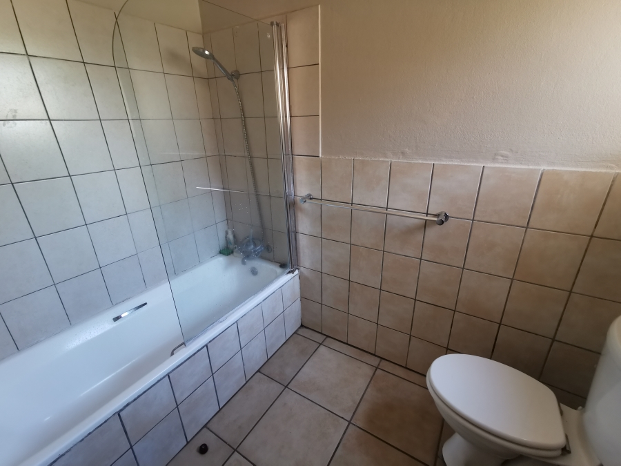 2 Bedroom Property for Sale in Ferndale Gauteng