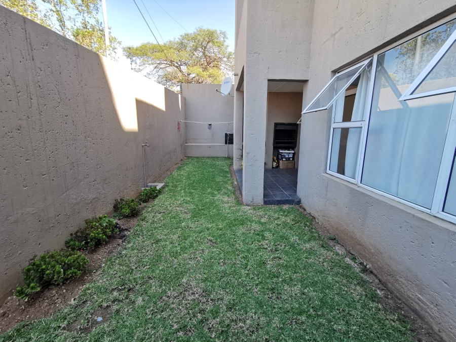 2 Bedroom Property for Sale in Ferndale Gauteng