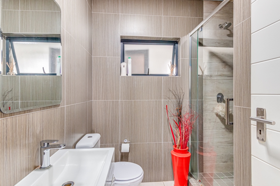 2 Bedroom Property for Sale in Kyalami Gauteng