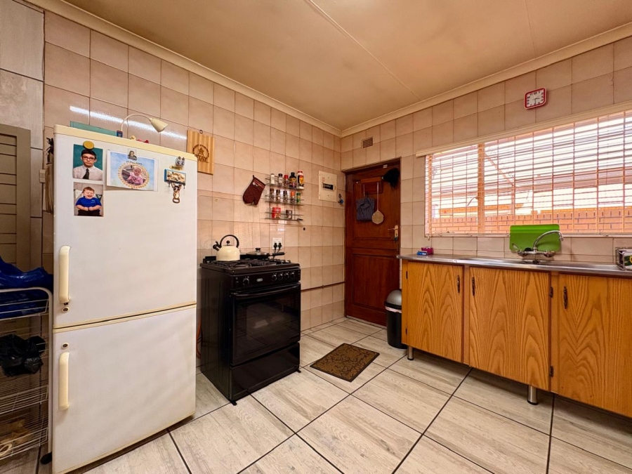 3 Bedroom Property for Sale in Dal Fouche Gauteng