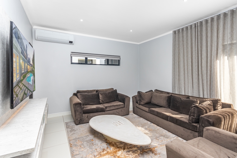To Let 3 Bedroom Property for Rent in Lonehill Gauteng