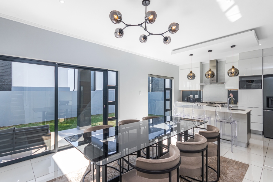 To Let 3 Bedroom Property for Rent in Lonehill Gauteng