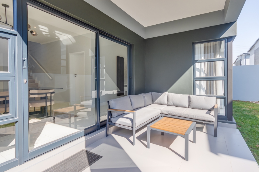 To Let 3 Bedroom Property for Rent in Lonehill Gauteng