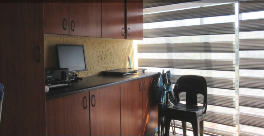 2 Bedroom Property for Sale in Mulbarton Gauteng