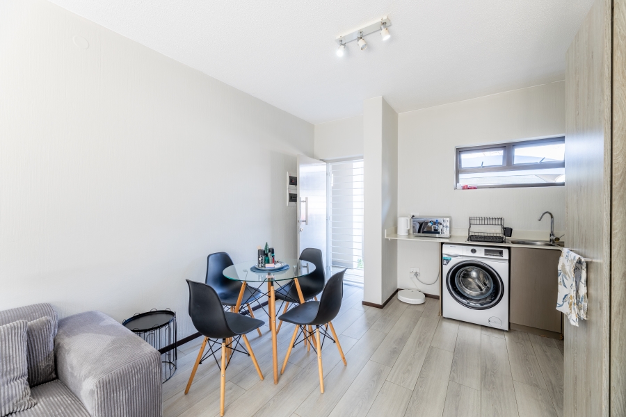2 Bedroom Property for Sale in Broadacres Gauteng
