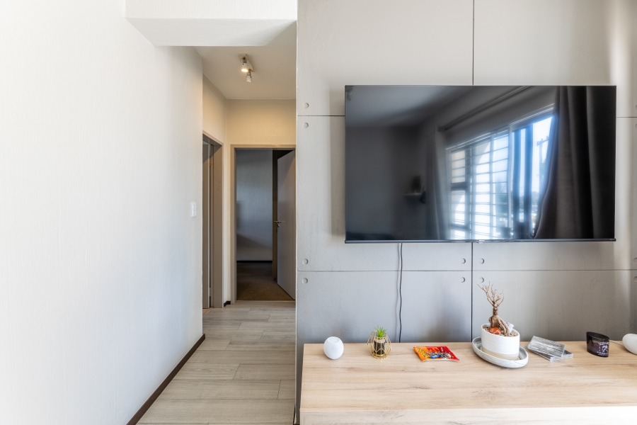 2 Bedroom Property for Sale in Broadacres Gauteng
