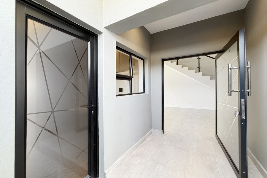 3 Bedroom Property for Sale in Bryanston Gauteng