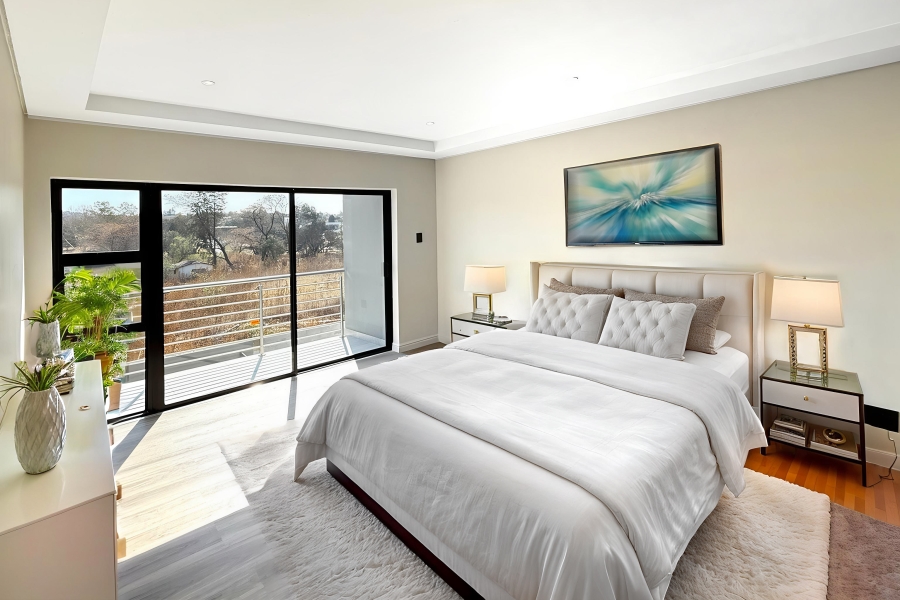 3 Bedroom Property for Sale in Bryanston Gauteng
