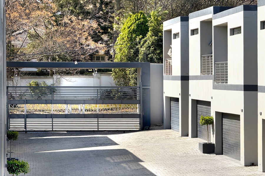 3 Bedroom Property for Sale in Bryanston Gauteng